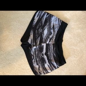 Running Shorts-White and Black